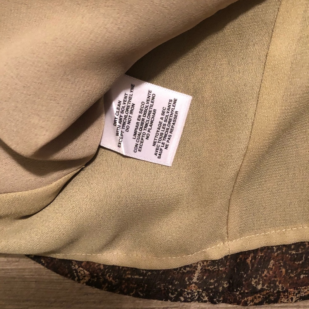 Jones NY Patterned Blouse - Picture 4 of 5